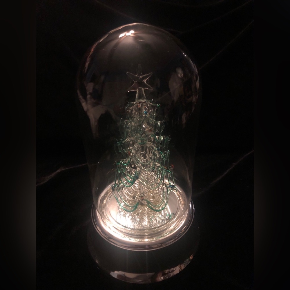 Beautiful Vintage Spun Glass Spinning  Christmas Tree Under Dome Wind Up Musical